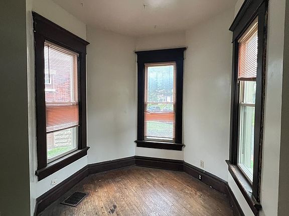 5th image of 358 E 15th Ave APT 1