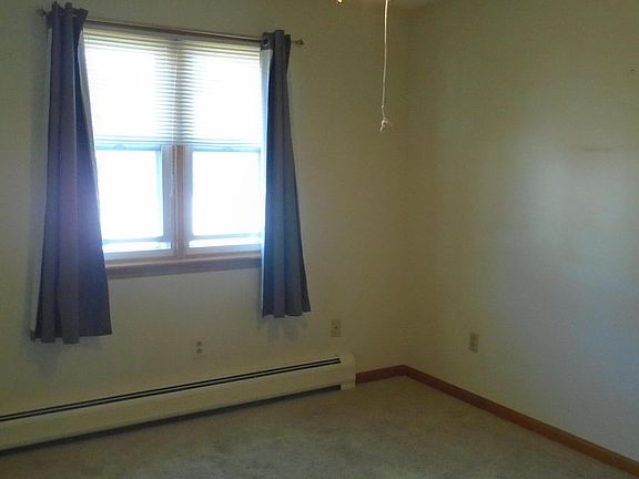 5th image of 30 Meadow View Lane #30