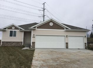 7432 N 18th Ct, Lincoln, NE 68521