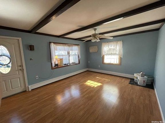 3rd image of 22 Aldin Ln