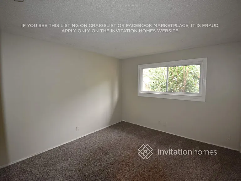 2365 La Loma Dr — Photo 10
