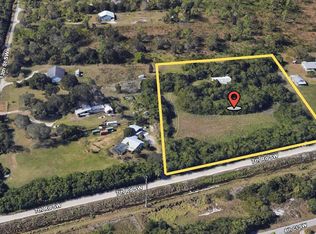1155 7th Rd SW, Vero Beach, FL 32962