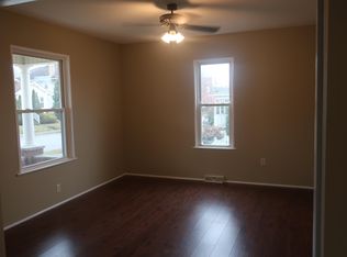 141 N Main St #1, Houston, PA