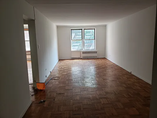 Rented by Mahzari Realty Inc | media 14