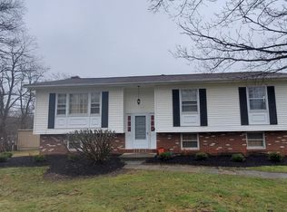 5 Mill Ln, Pleasant Valley, NY 12569
