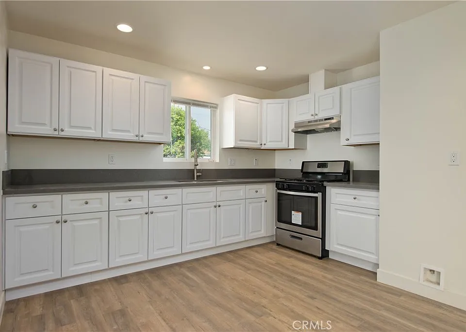 12516 San Fernando #2