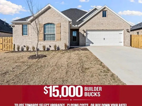 1908 Farmer St, Pea Ridge, AR 72751