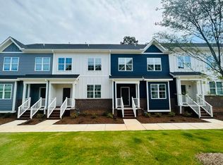 818 Laurel Gate Dr #818, Wake Forest, NC 27587