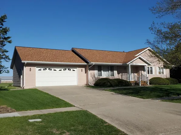 113 Frette Dr, Story City, IA 50248