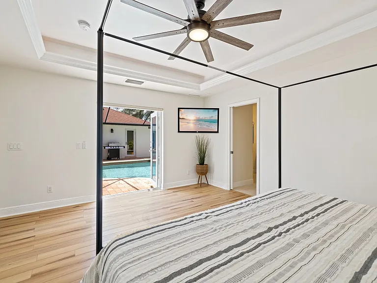 2309 SW 27th St — Photo 43