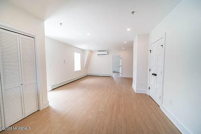 1 bed, $4,500 — Photo 3