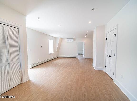 3rd image of 1125 E Ocean Ave #3B