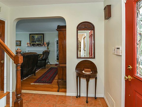 2nd image of 12 Tremont St