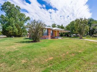 1648 Tanglewood Dr, Azle, TX 76020