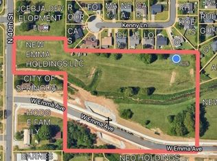 261 N 40th St, Springdale, AR 72762