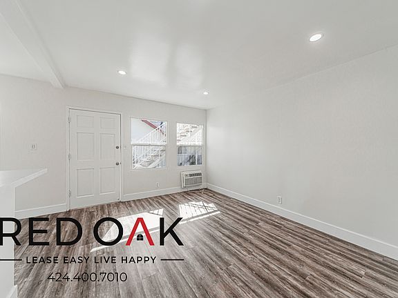 5th image of 641 N Serrano Ave APT 1
