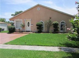 3121 Haring Rd, Metairie, LA 70006