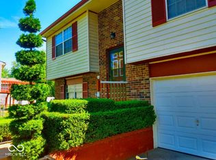 9425 Pepperidge Dr, Indianapolis, IN 46235