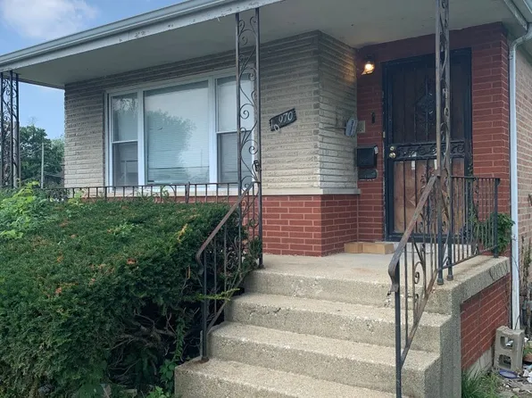 11012 S Vincennes Ave, Chicago, IL 60643
