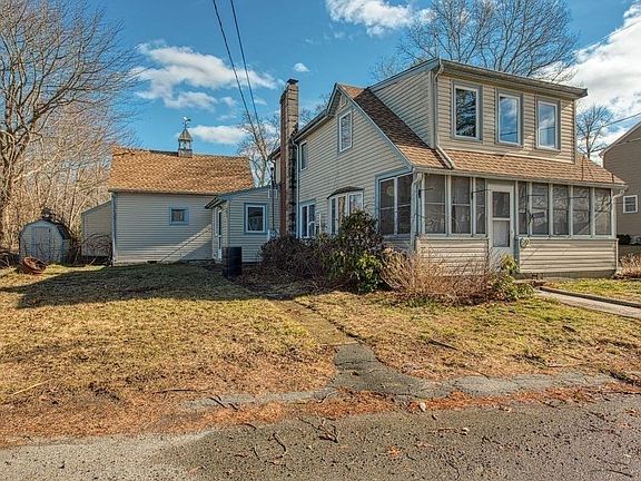 3rd image of 22 Ocean Ave