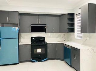 35-17 215th St FLOOR 1, Bayside, NY 11361