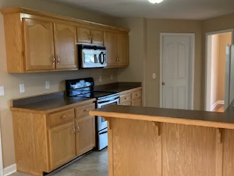 3903 Rhonda Ct — Photo 5