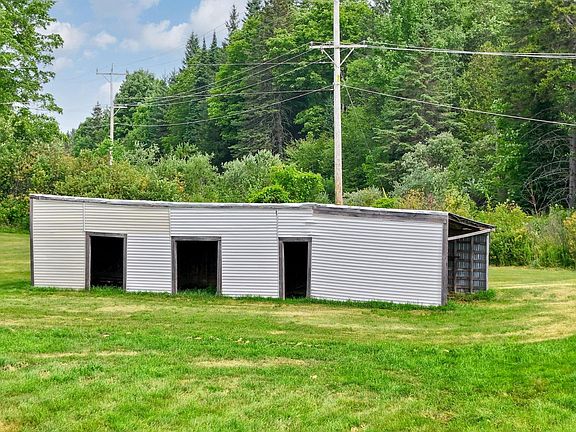 5th image of 3452 Burton Hill Road