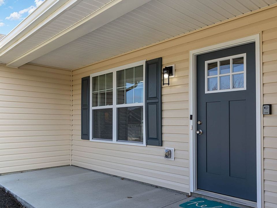 10 E Persimmon Dr, Hamilton, OH 45013 Zillow