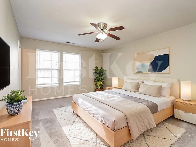 340 Kendall Dr — Photo 11
