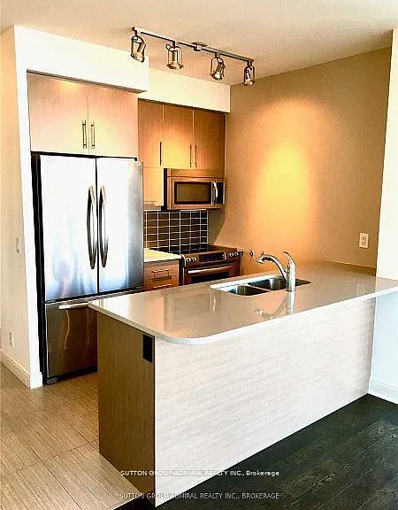 825 Church St #2105 — Photo 15