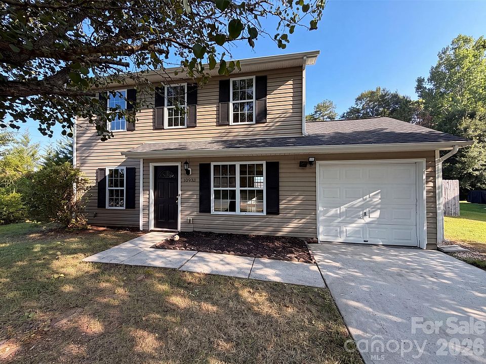 1st image of 10933 Pointer Ridge Dr
