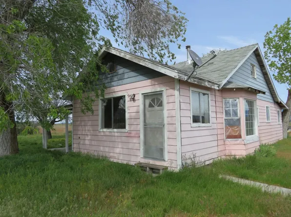 1634 Ager Rd, Montague, CA 96064