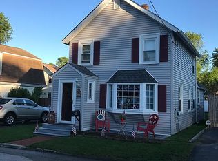 101 River St, Riverside, RI 02915
