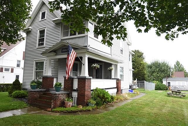 1st image of 1006 Lincoln St