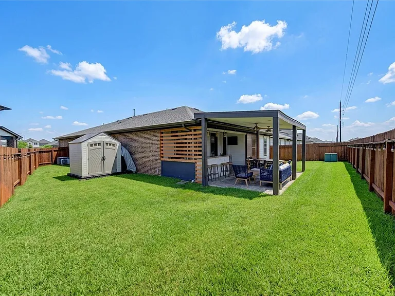 3306 Black Gore Creek Dr — Photo 34