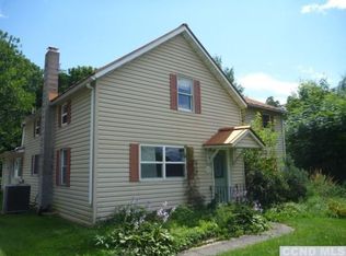 327 Water St, Hudson, NY 12534