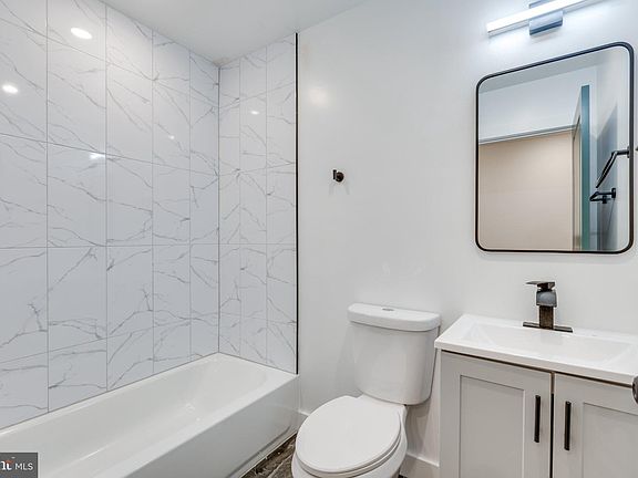 5th image of 2617 N 11th St #1