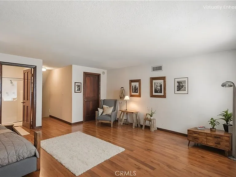 22755 Dale Ct — Photo 21