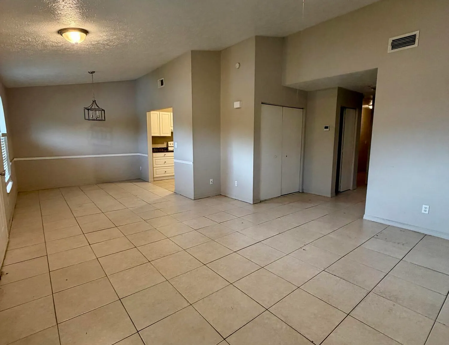 2 bed, 3.0 bath, 888 sqft, $1,850 — Photo 4