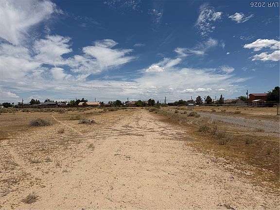 2nd image of 2151 S Zelzah Ave