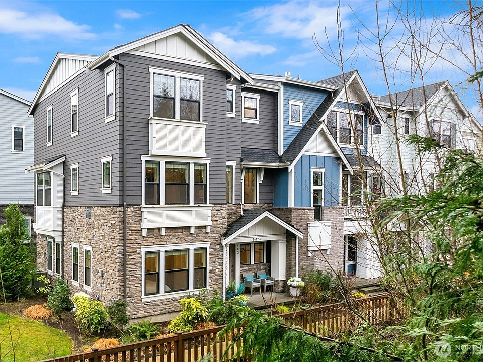 1st image of 14123 266th Avenue NE #103