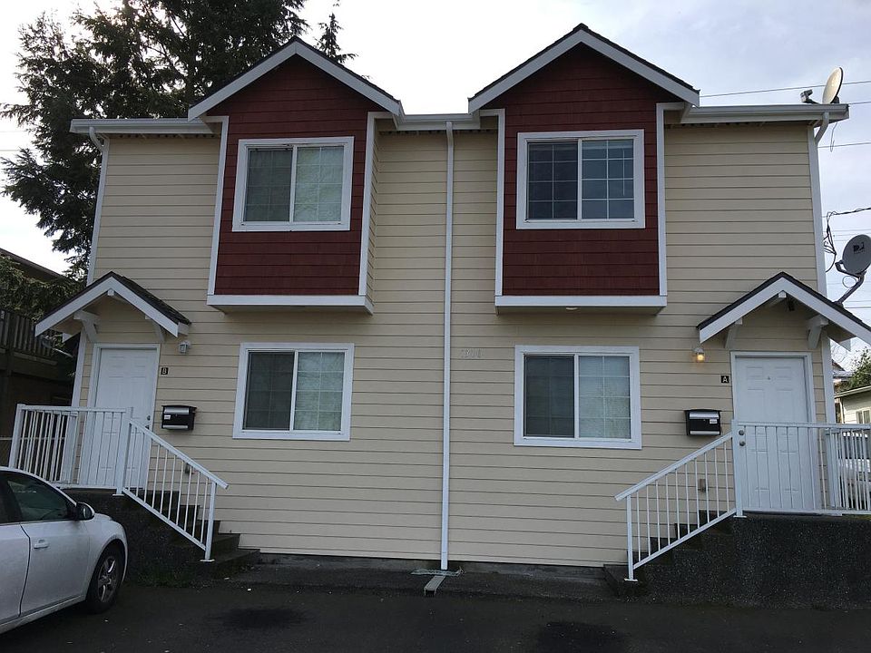 Townhouse Style Duplex with parking spots in front