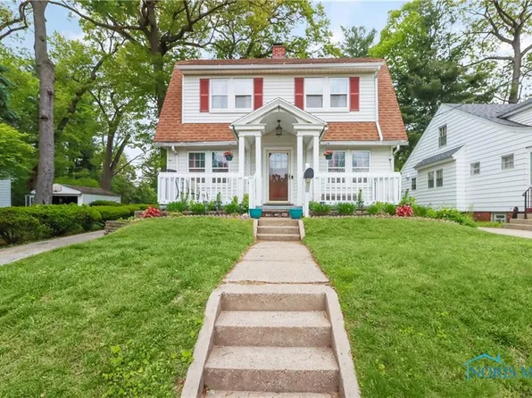 2330 Lambert Dr, Toledo, OH 43613