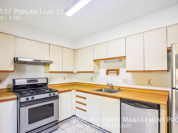 5th image of 9517 Poplar Leaf Ct