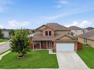 1649 Nolte Farms Dr, Seguin, TX 78155