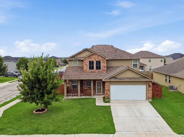 1649 W Nolte Farms, Seguin, TX 78155
