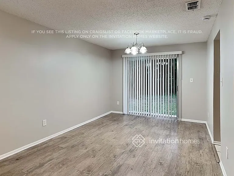 4411 Orangebrook Dr — Photo 8