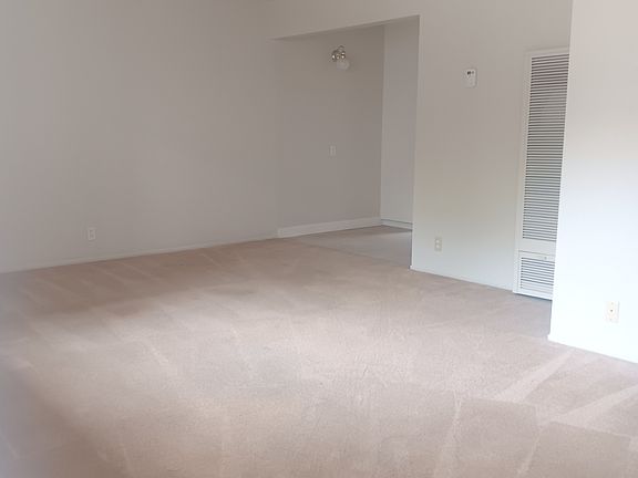 5th image of 31 Church St APT 3