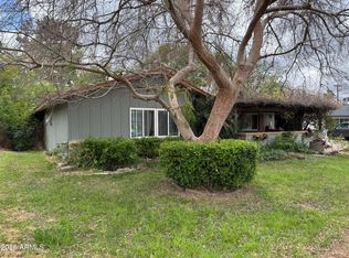 1461 E McLellan Blvd, Phoenix, AZ 85014