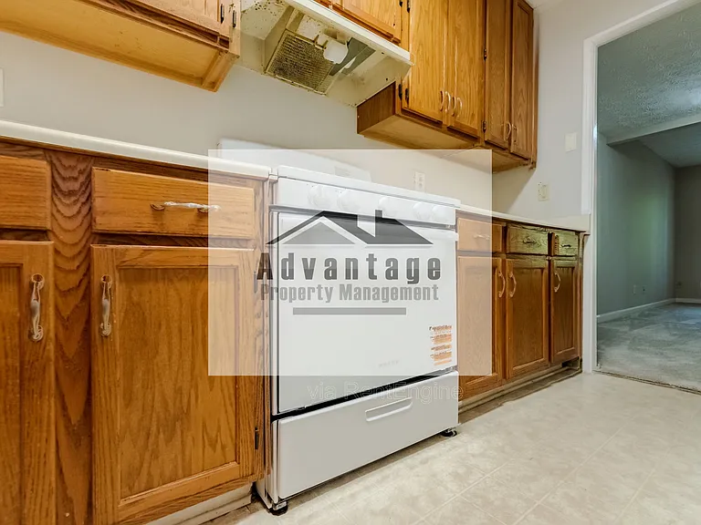 2782 Country Ct SE #B — Photo 7